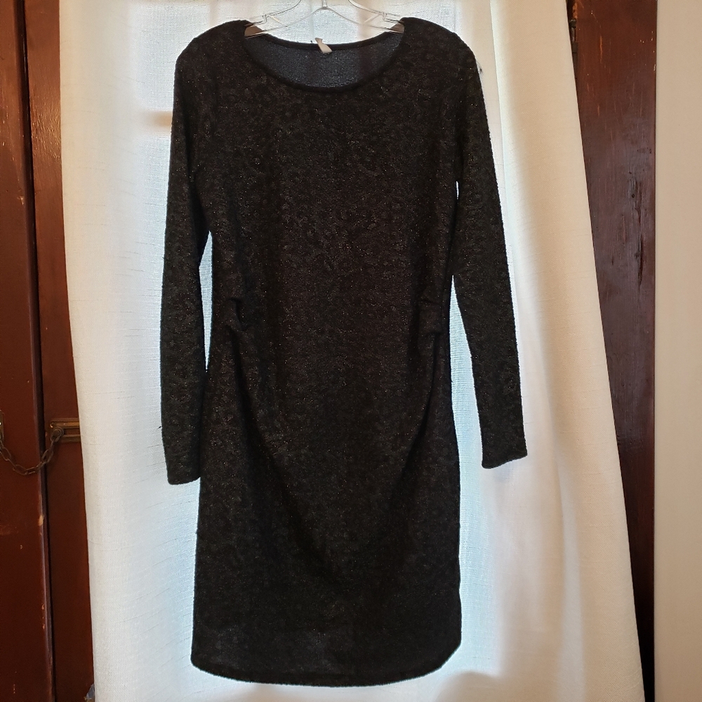 PinkBlush Maternity dress M Navy w/ Black leopard spots very stretchy